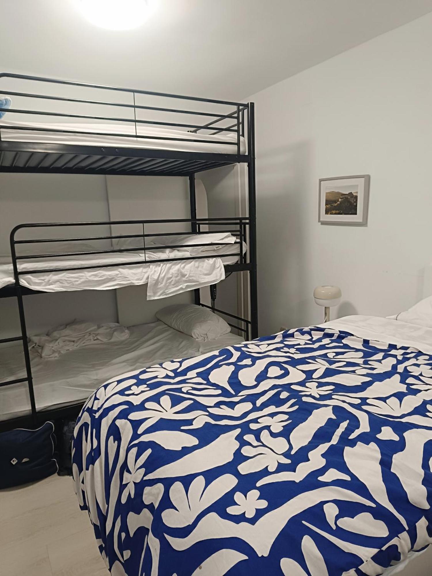 -Hostel Latimoamericano Masculino II Madrid Exterior photo